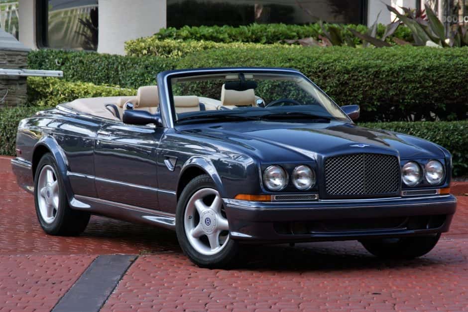 2002 Bentley Azure sold for $73,500