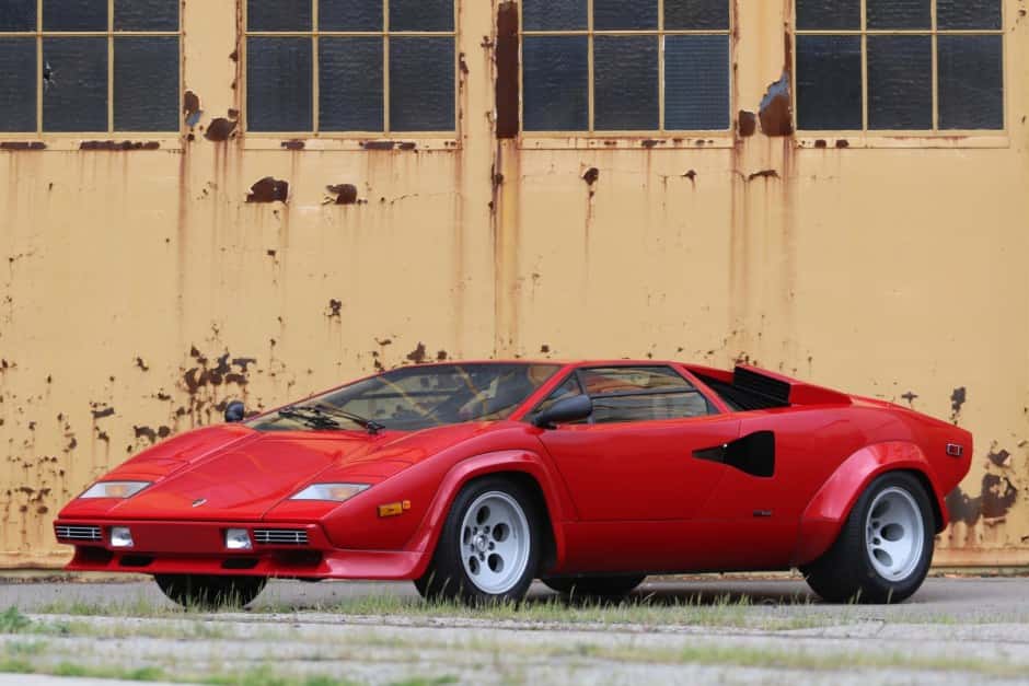 1982 Lamborghini Countach sold for $452,000