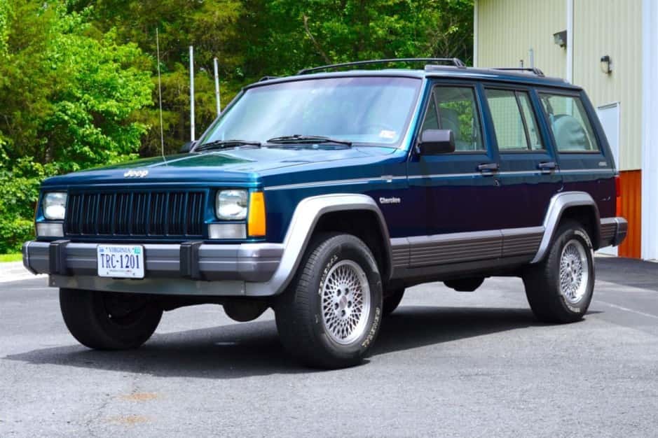 1995 Jeep XJ Cherokee sold for $12,750