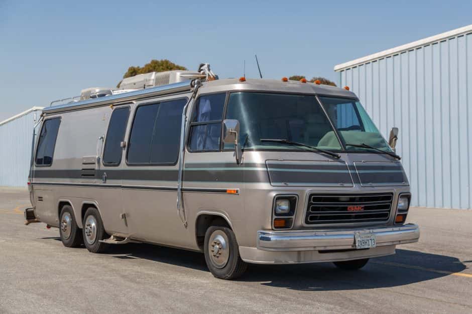 1977 GMC Motorhome sold for $21,250