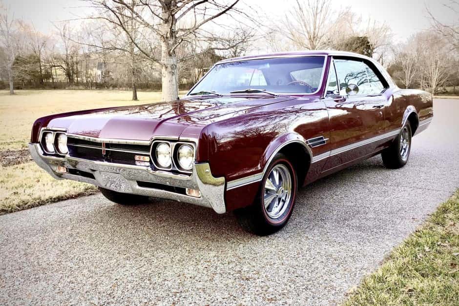 1966 Oldsmobile 442 sold for $54,000