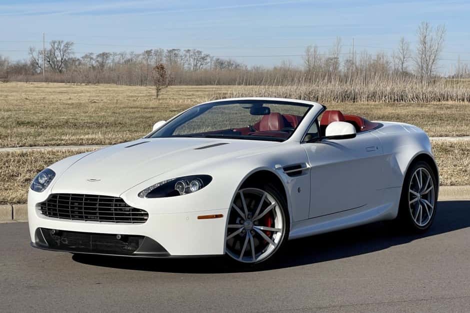 2012 Aston Martin V8 Vantage (2006+) sold for $59,000