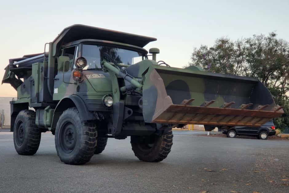 1988 Mercedes-Benz Unimog sold for $39,500