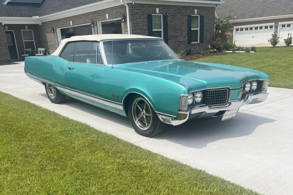 1968 Oldsmobile 98 sold for $16,000