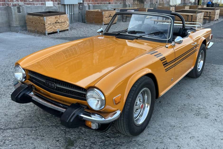 1975 Triumph TR6 sold for $16,500