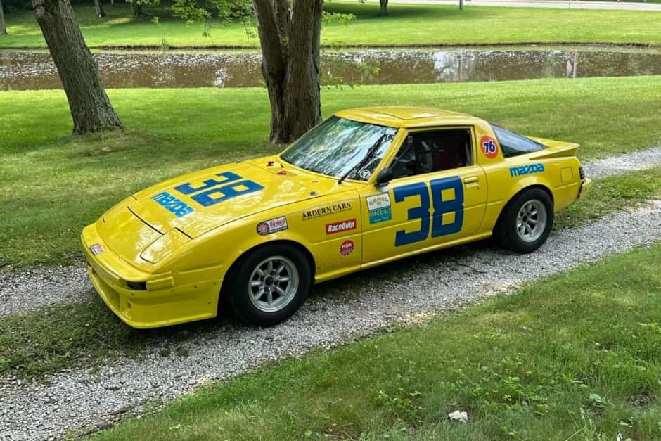 1983 Mazda RX-7 FB sold for $6,750