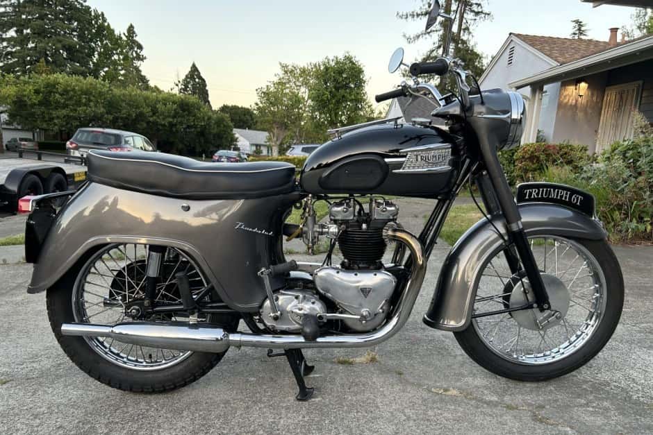 1961 Triumph Thunderbird (1949-1966) sold for $8,300