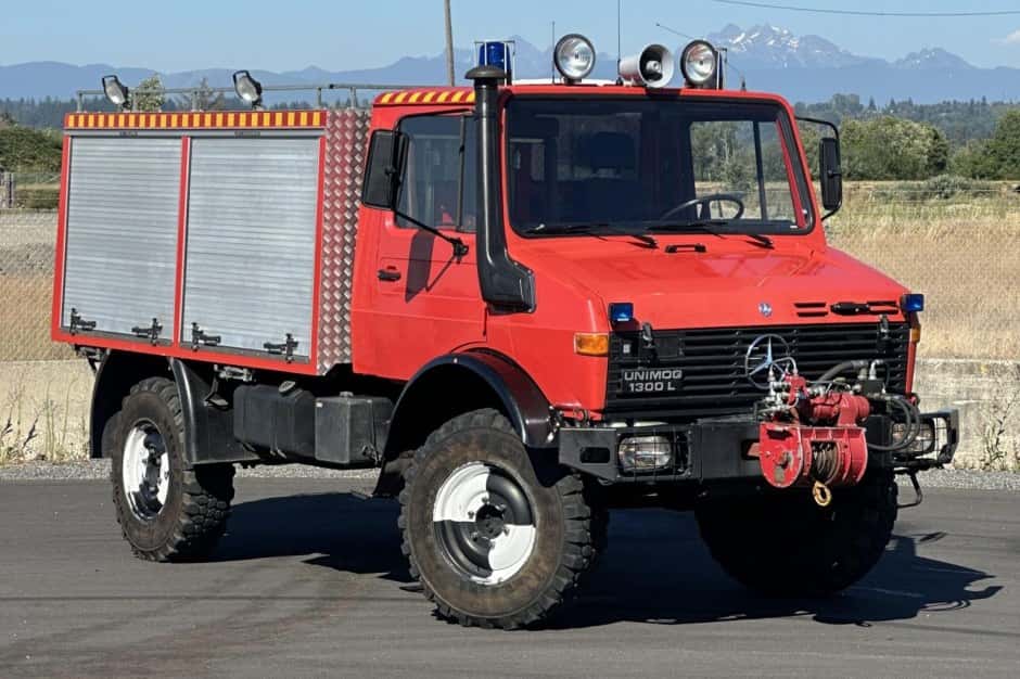 1987 Mercedes-Benz Unimog sold for $37,000