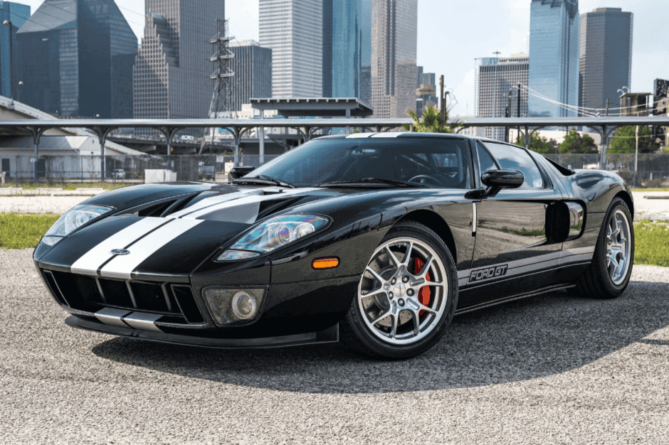 2005 Ford GT 1st Generation sold for $460,000