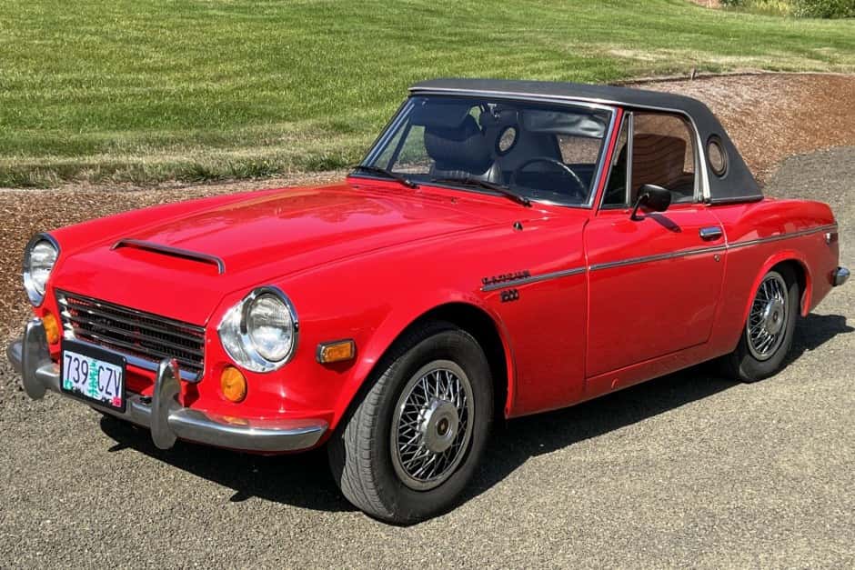 1970 Datsun Roadster sold for $9,370