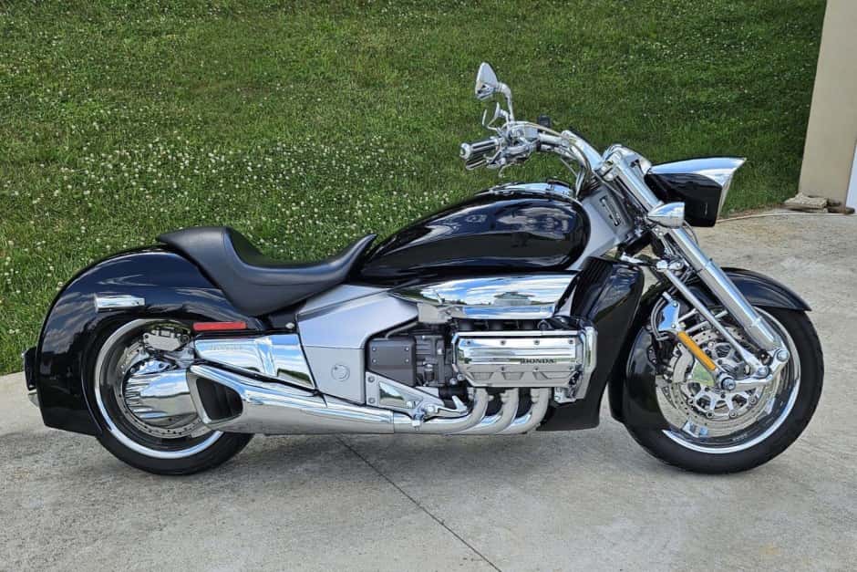 2005 Honda Rune sold for $18,250