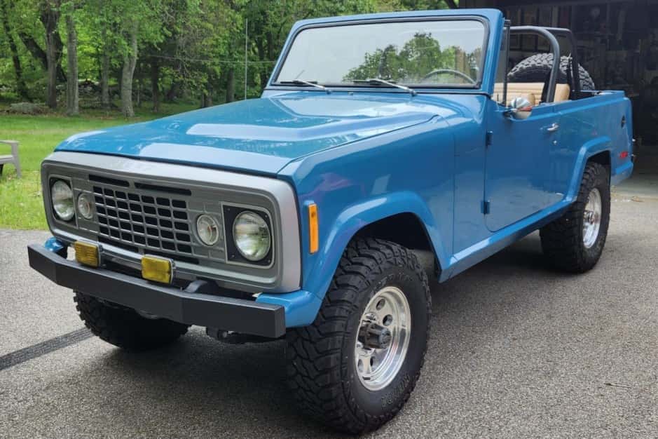 1972 Jeep Jeepster Commando sold for $19,720