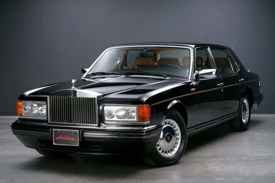 1996 Rolls-Royce SZ Silver Spirit & Silver Spur sold for $38,500