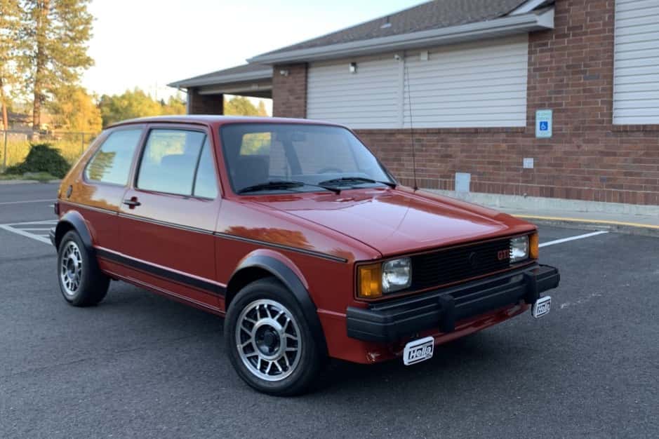 1984 Volkswagen GTI Mk1 sold for $18,250
