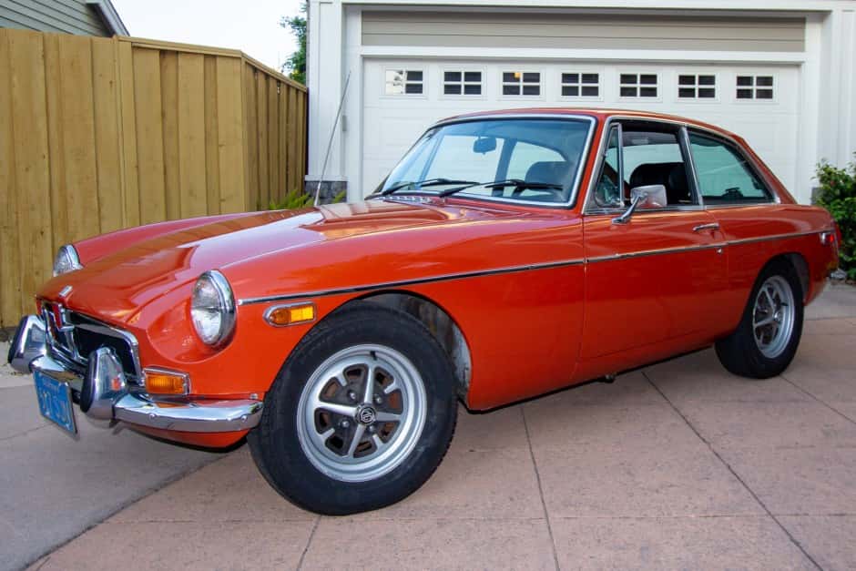 1973 MG MGB sold for $17,253