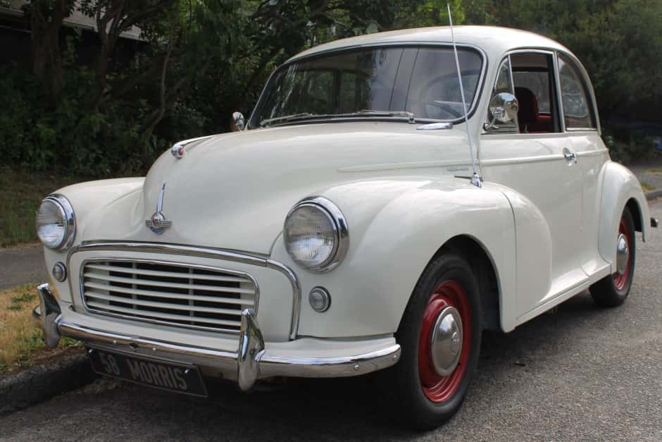 1958 Morris Minor sold for $5,200