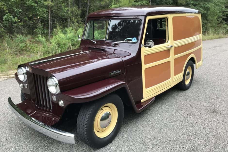 1948 Willys Jeep Wagon sold for $18,500