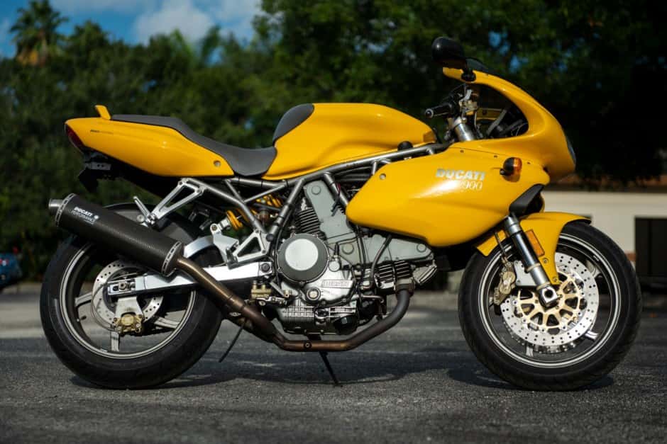 2001 Ducati 750, 800, 900, & 1000 Supersport (1988-2007) sold for $7,009