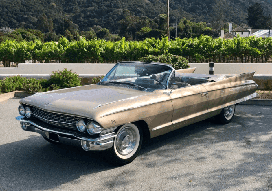 1961 Cadillac Eldorado sold for $35,000