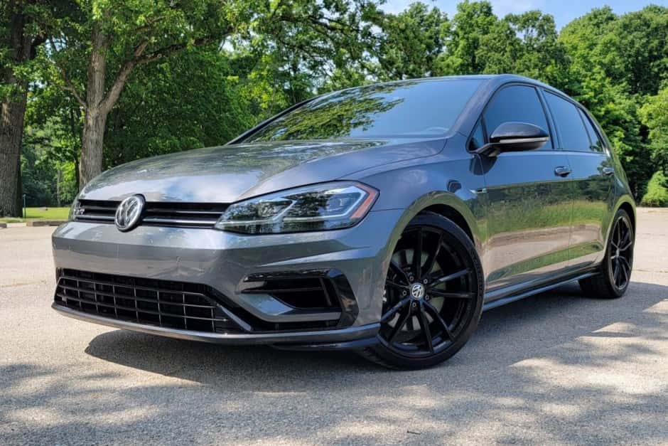 2019 Volkswagen Golf R sold for $33,750