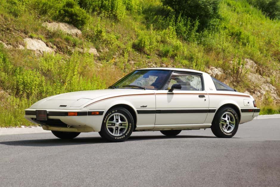 1982 Mazda RX-7 FB sold for $14,250