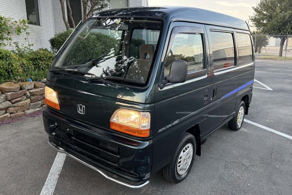 1994 Honda Acty sold for $9,500