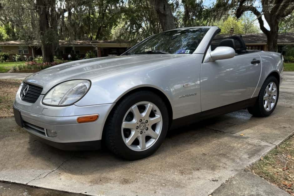 1999 Mercedes-Benz SLK-Class sold for $7,500