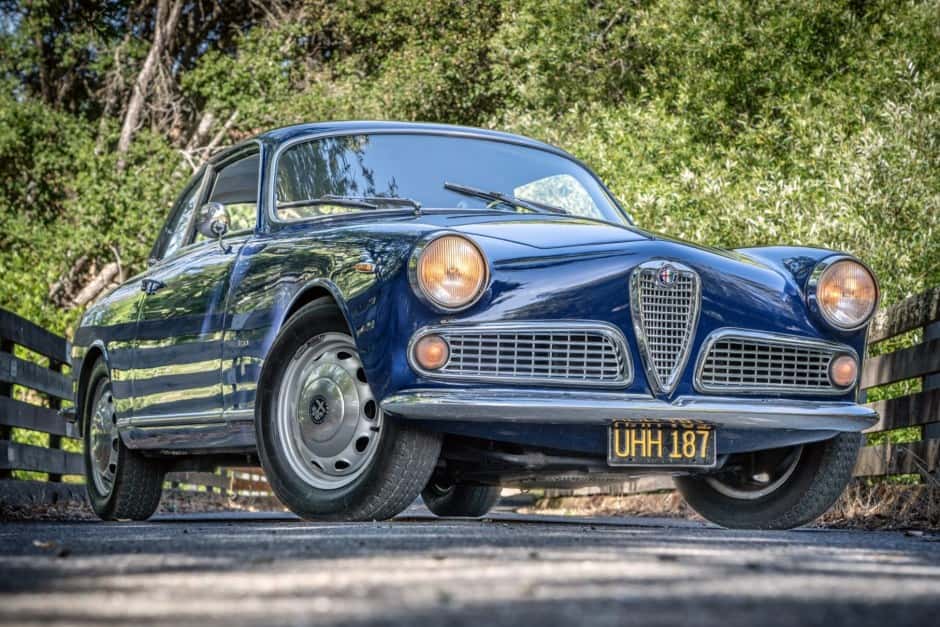 1962 Alfa Romeo 750/101 Series Giulietta & Giulia sold for $39,000