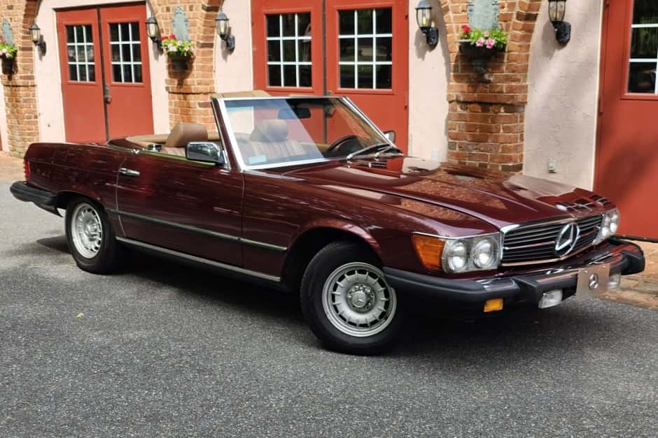 1985 Mercedes-Benz R107 SL sold for $18,000