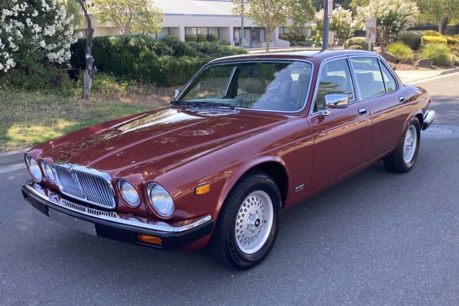 1985 Jaguar XJ Series 3 (1980-1992) sold for $13,000