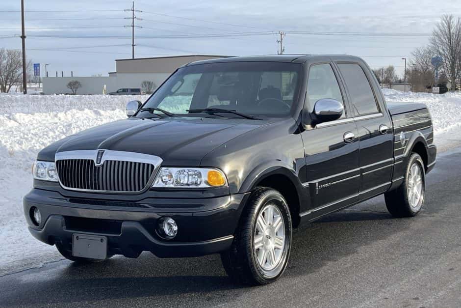 2002 Lincoln Blackwood & Mark LT sold for $25,500