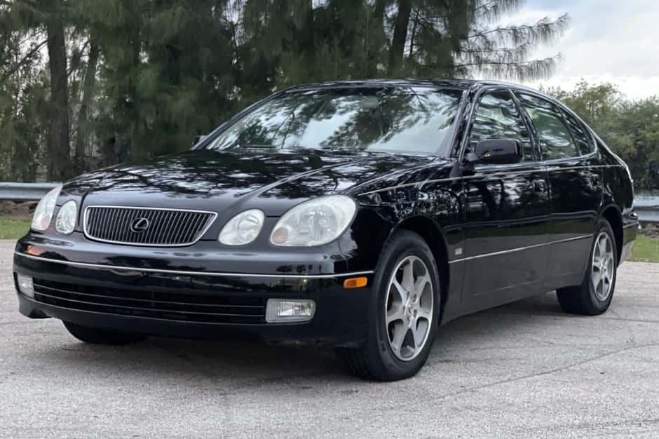 2000 Lexus GS sold for $15,000