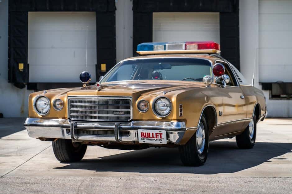 1975 Dodge Charger sold for $4,500