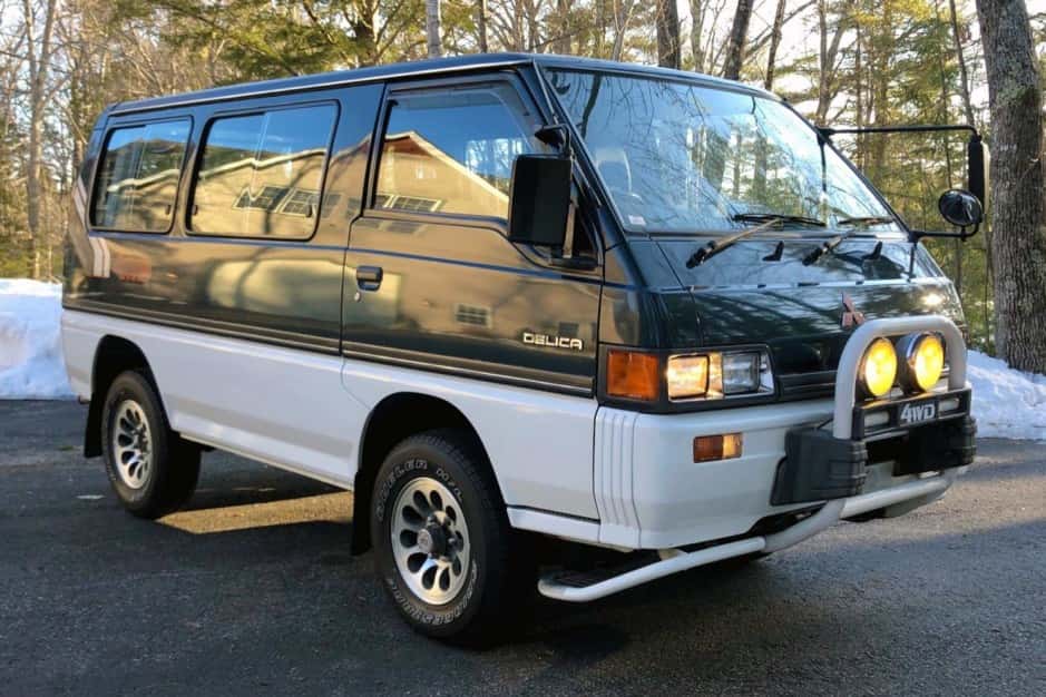 1988 Mitsubishi Delica sold for $13,000