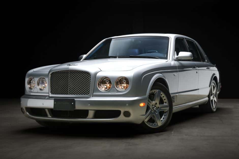 2005 Bentley Arnage sold for $49,750