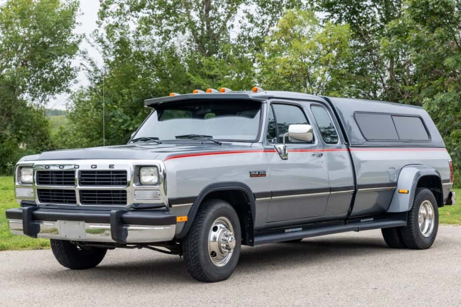 1993 Dodge Ram (1981-1993) sold for $28,750