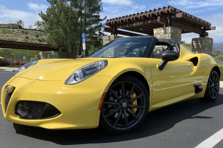 2016 Alfa Romeo 4C sold for $38,500