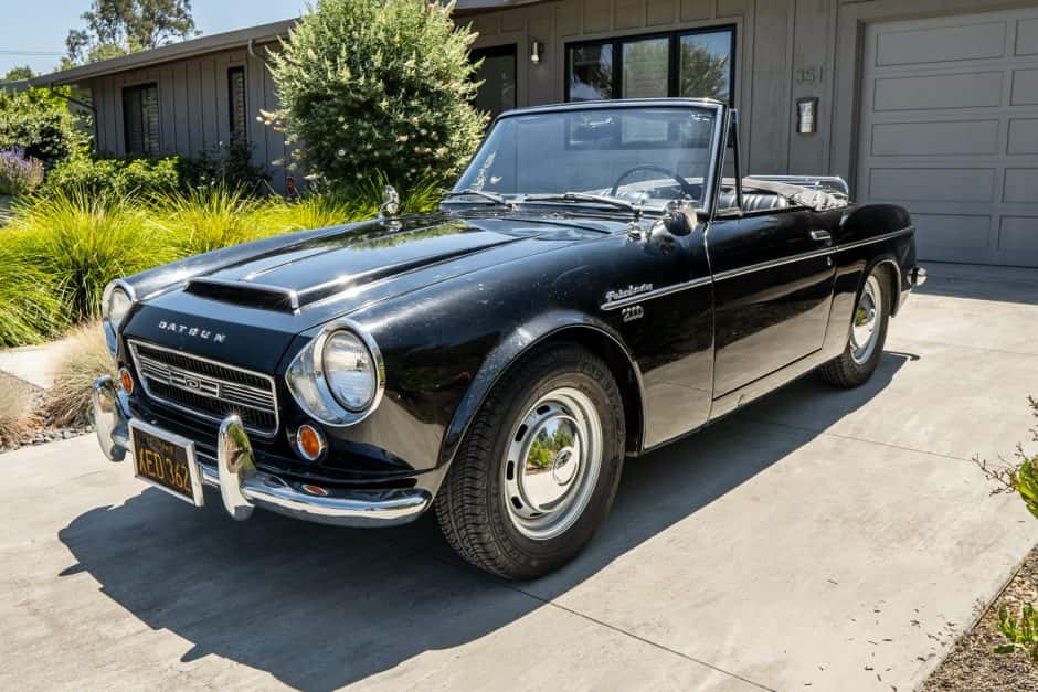 1968 Datsun Roadster sold for $10,000