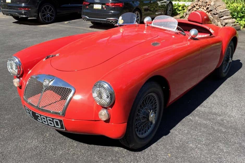 1960 MG MGA sold for $21,500