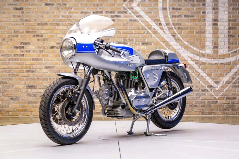 1976 Ducati 750 & 900 Super Sport (1973-1982) sold for $44,000