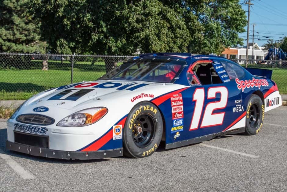 2001 Ford Taurus Race Car sold for $25,000