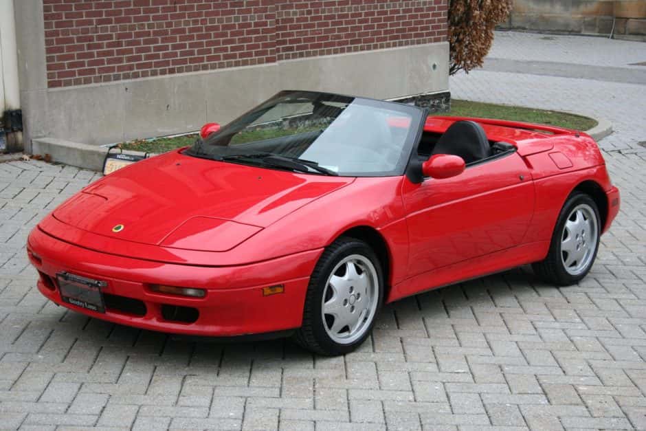 1992 Lotus Elan M100 sold for $11,500