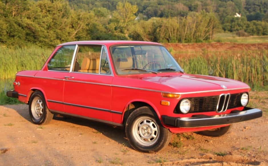 1976 BMW 2002 sold for $11,750