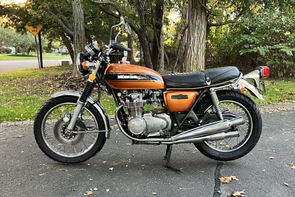 1974 Honda CB500 Four & CB550 sold for $3,300