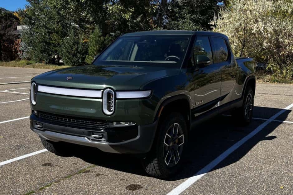 2022 Rivian R1T sold for $105,000