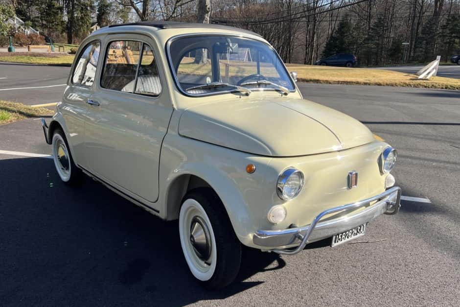 1969 Fiat Nuova 500 (1957-1975) sold for $14,200