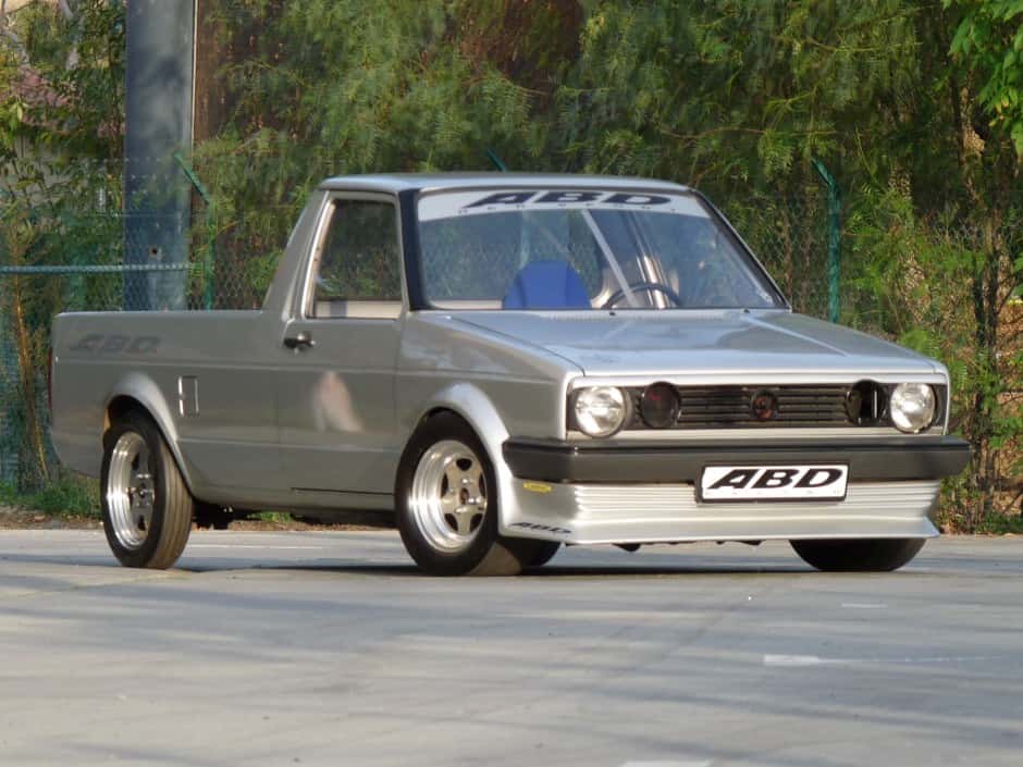1980 Volkswagen Caddy & Rabbit Pickup sold for $6,600