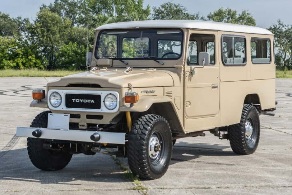 1982 Toyota Land Cruiser FJ45 sold for $40,000