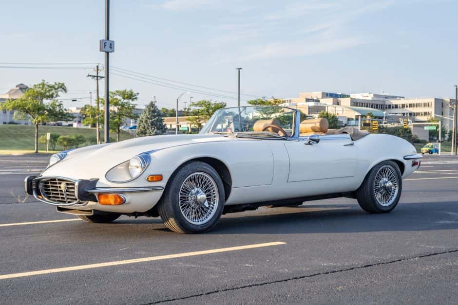 1973 Jaguar XKE Series III sold for $38,751