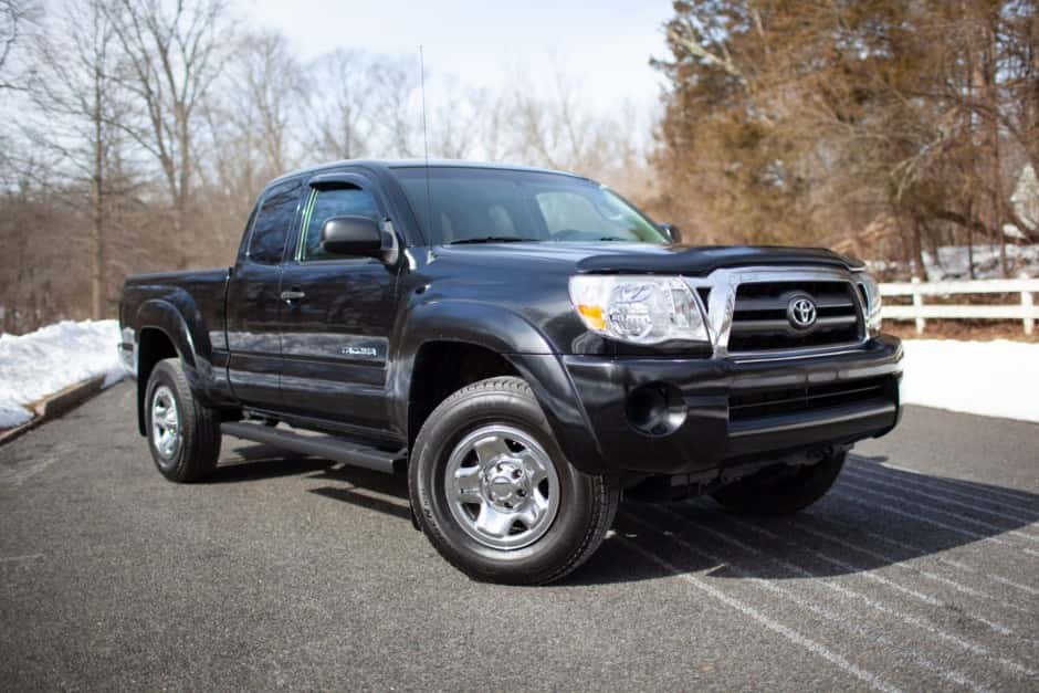 2009 Toyota Tacoma (N2X0 2005-2015) sold for $13,545